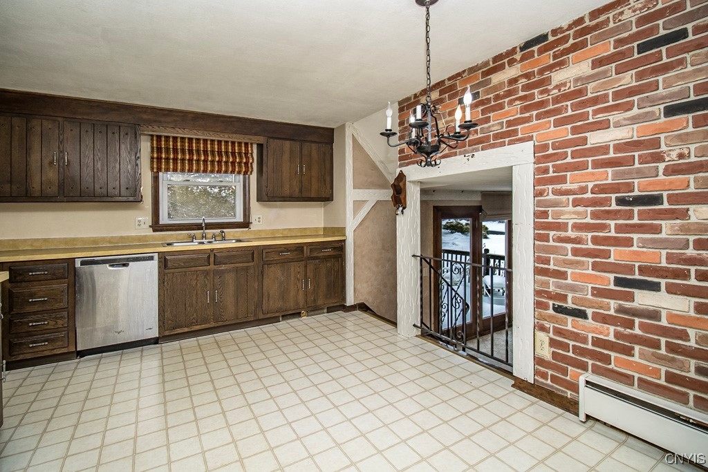 7348 Farmstead Road Clay, NY 13088 - Photo 16 of 38 Gallery Image 16