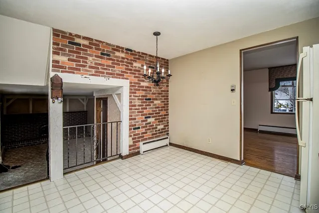 $249,900 | 7348 Farmstead Road, Clay, NY 13088