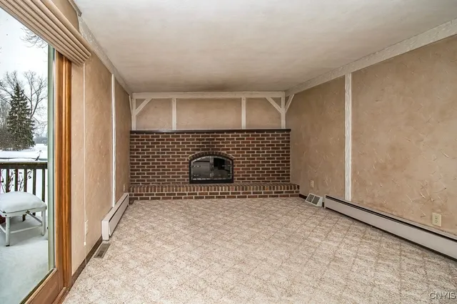 $249,900 | 7348 Farmstead Road, Clay, NY 13088