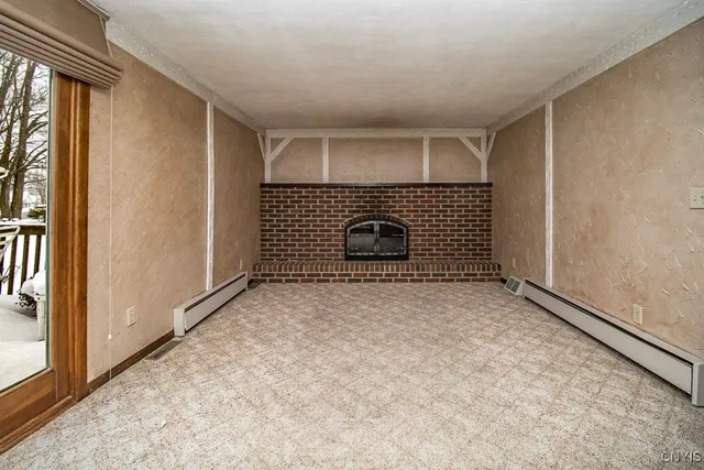 $249,900 | 7348 Farmstead Road, Clay, NY 13088