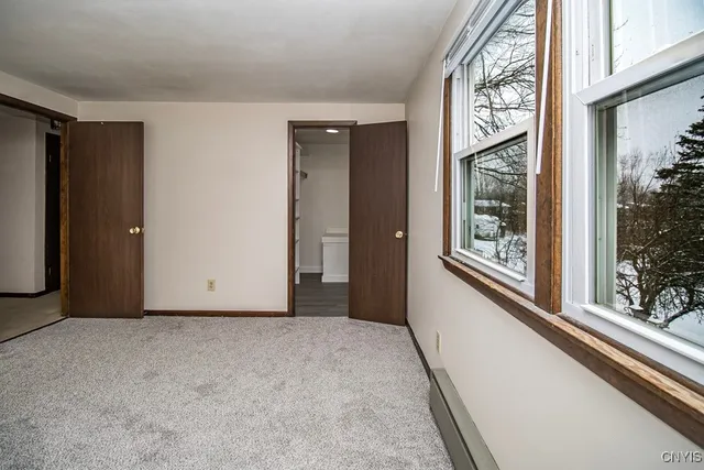 $249,900 | 7348 Farmstead Road, Clay, NY 13088