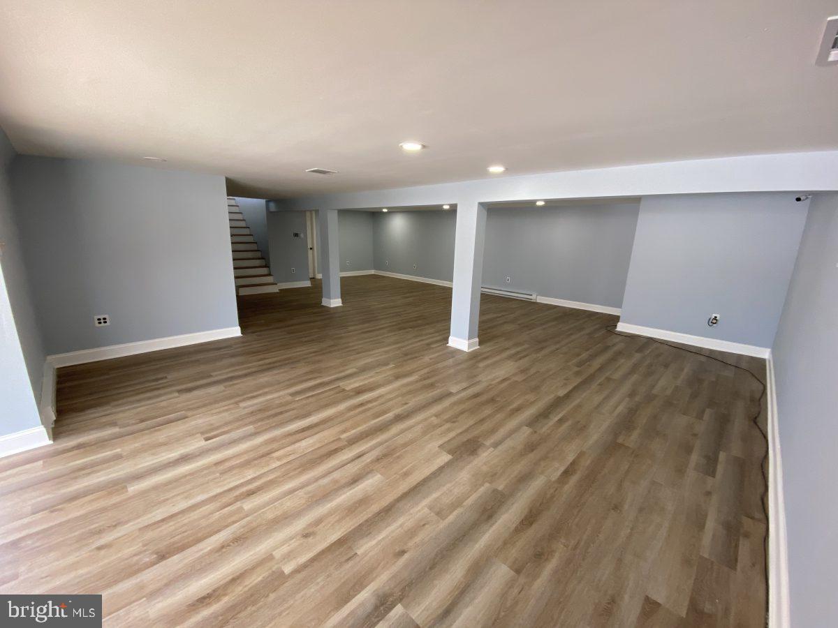 1239 Randy Drive Pottstown, PA 19464 - Photo 17 of 24 Gallery Image 17