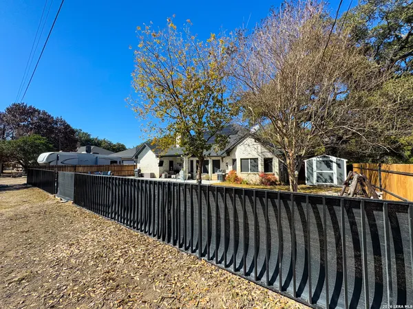 $350,000 | 338 Oak Lane, Brackettville, TX 78832