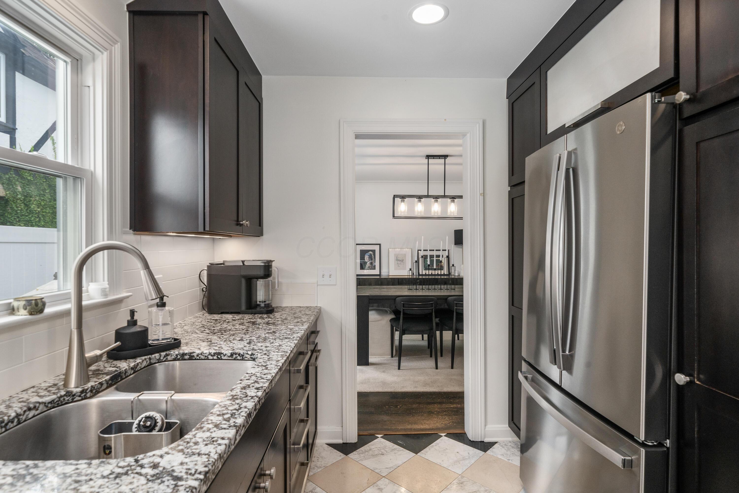 208 South Remington Road Columbus, OH 43209 - Photo 15 of 71 DSC08119