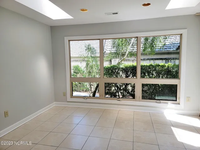 $3,350 | 1811 Prestwick Close, Unit CLOSE, Wilmington, NC 28405