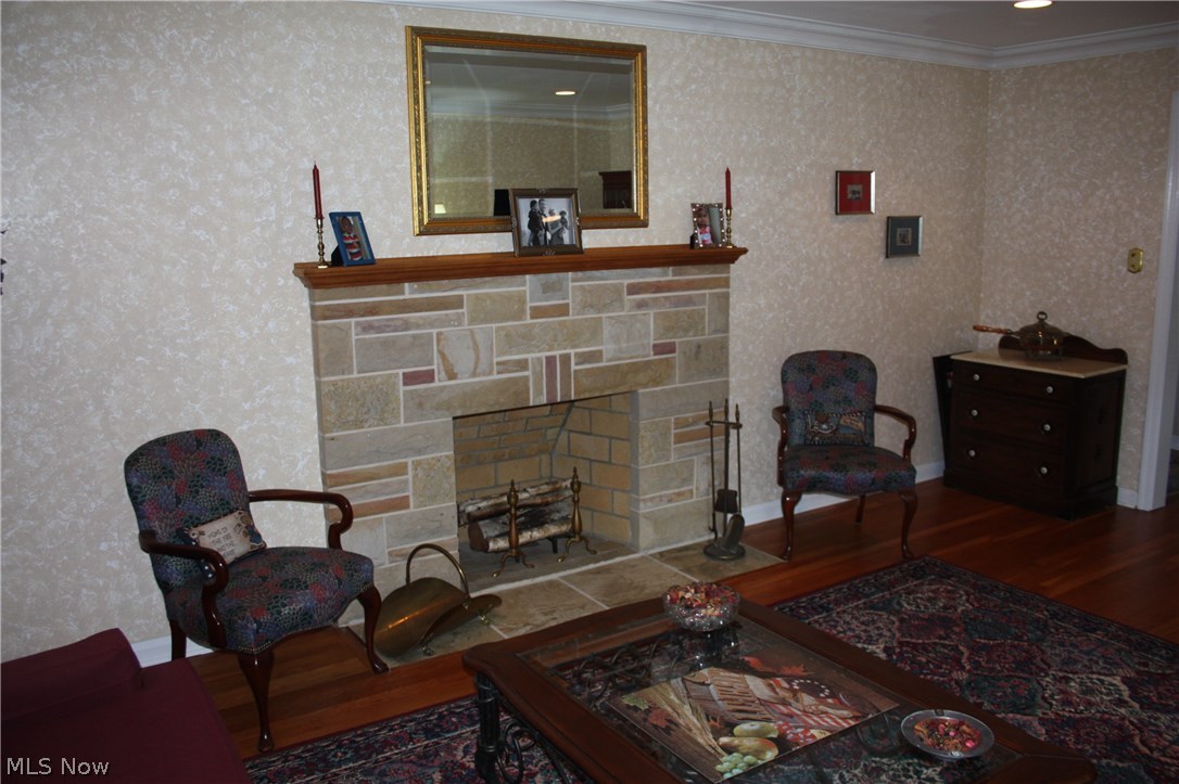 3053 Stanley Road Akron, OH 44333 - Photo 4 of 26 Gallery Image 4