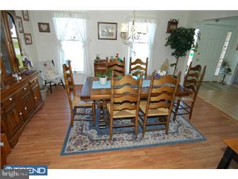 2705 Beacon Drive Sinking Spring, PA 19608 - Photo 2 of 12 Dining Room