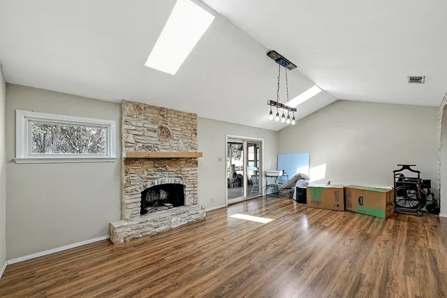 $387,000 | 112 Skyview Terrace, Leander, TX 78641