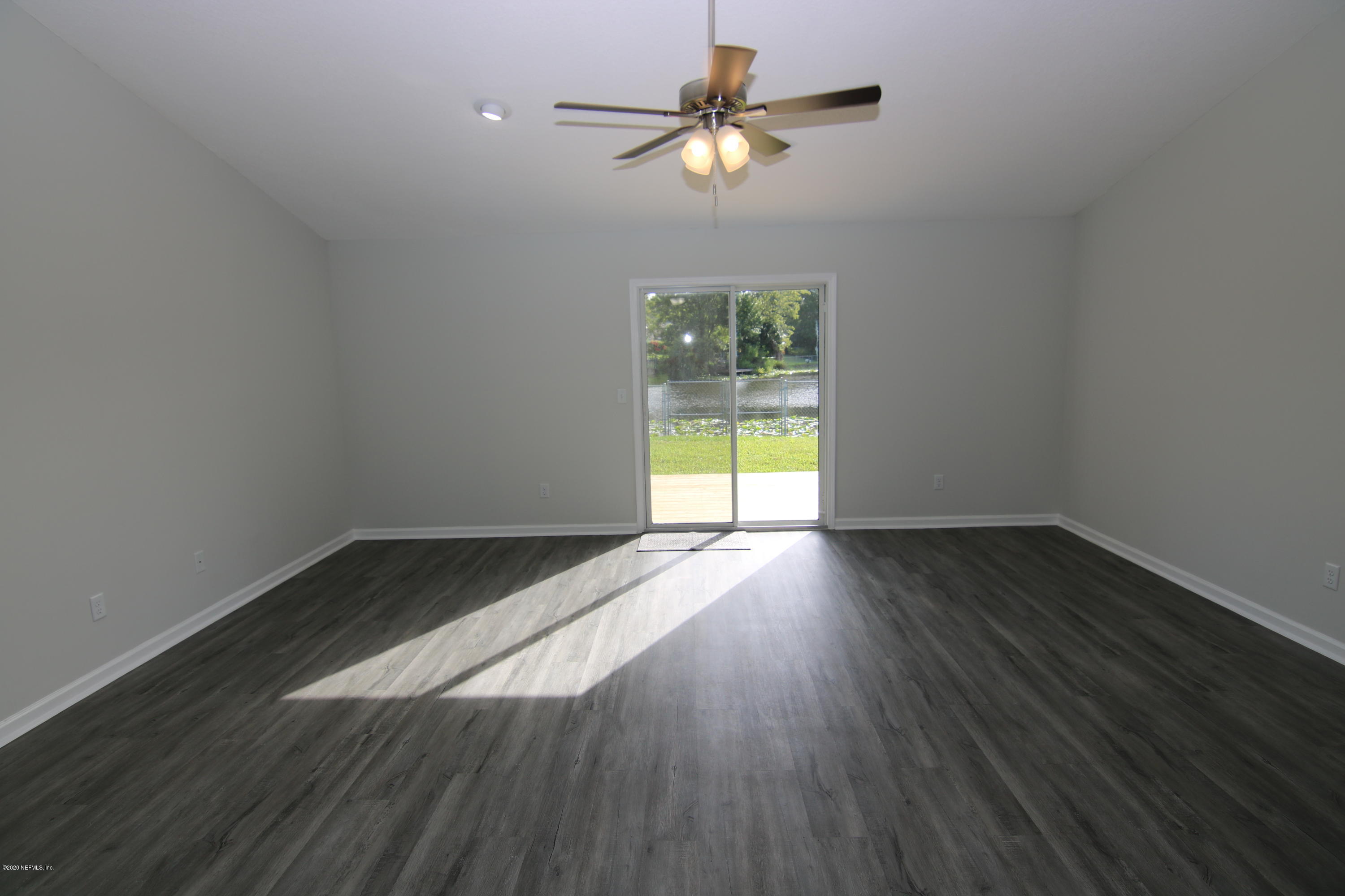 813 Aries Road West Jacksonville, FL 32216 - Photo 4 of 24 IMG_2503