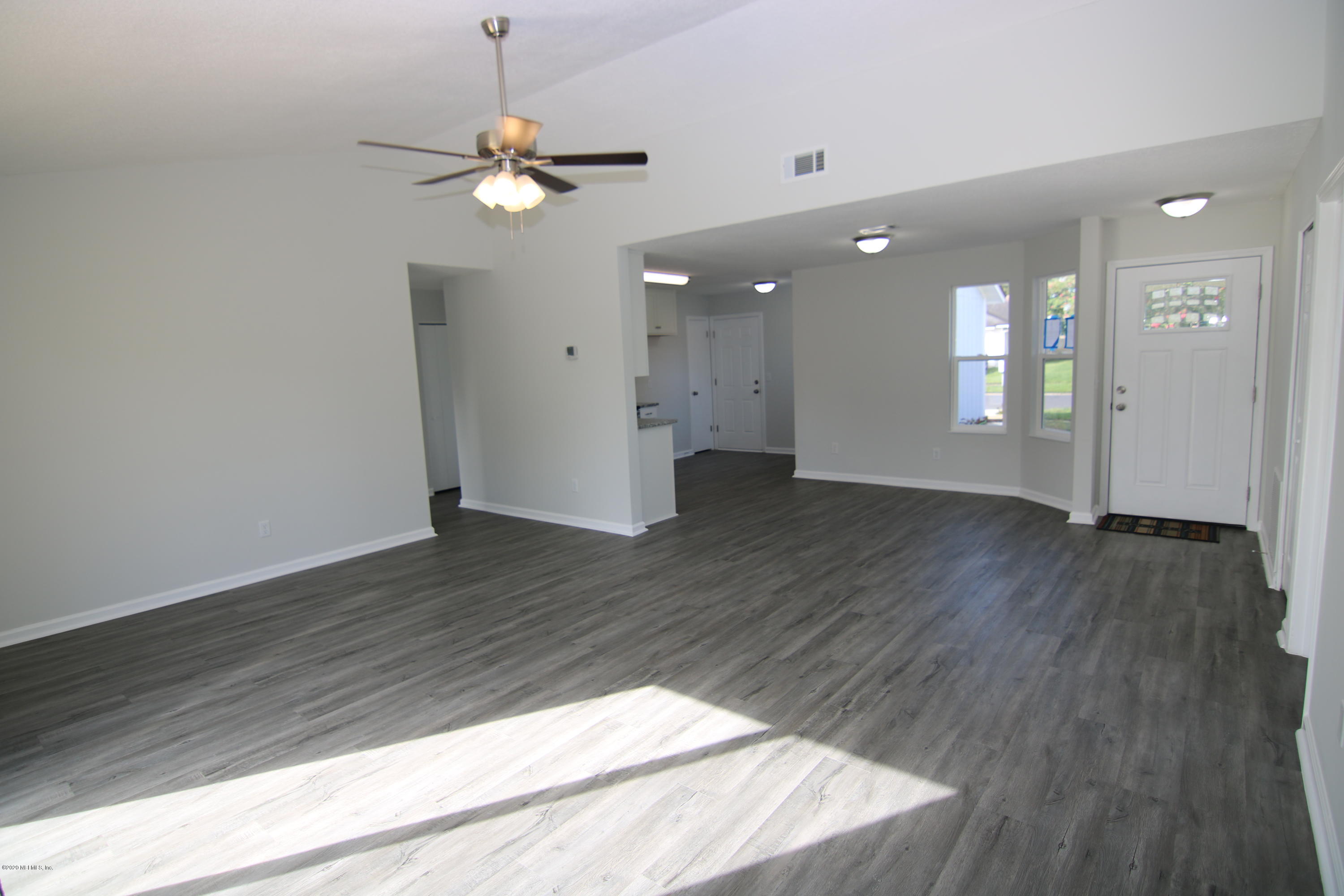 813 Aries Road West Jacksonville, FL 32216 - Photo 5 of 24 IMG_2504