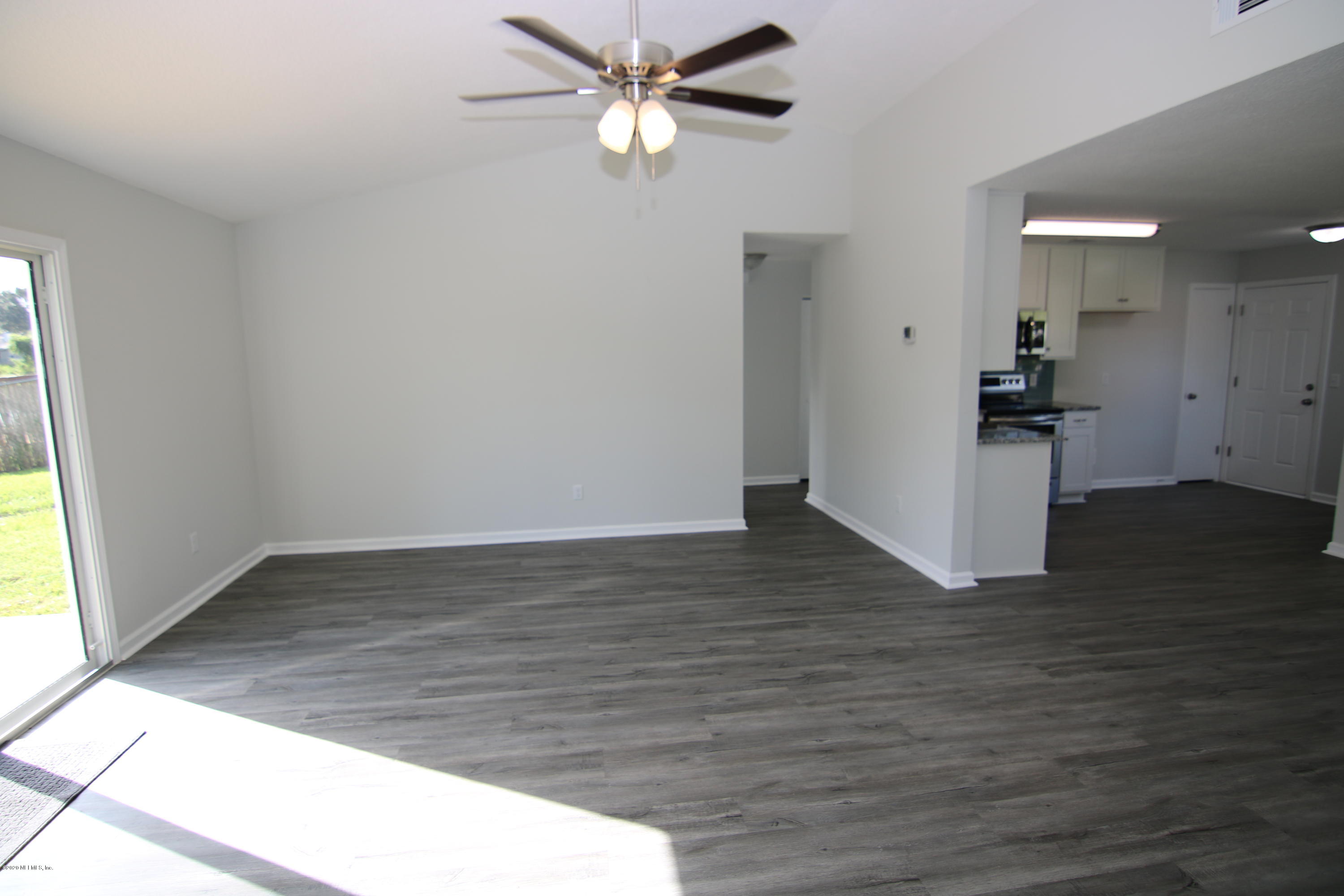 813 Aries Road West Jacksonville, FL 32216 - Photo 7 of 24 IMG_2523