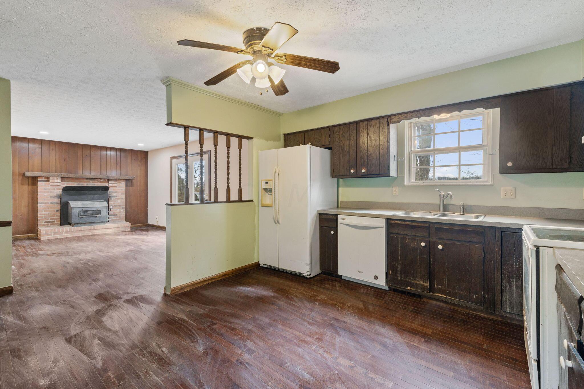 13272 Heimberger Road Northwest Baltimore, OH 43105 - Photo 12 of 32 16-web-or-mls-2024-3-5 13272 Heimberger