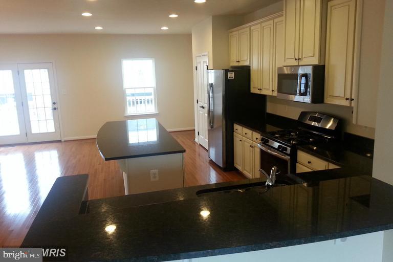 13568 Handel Place Gainesville, VA 20155 - Photo 6 of 18