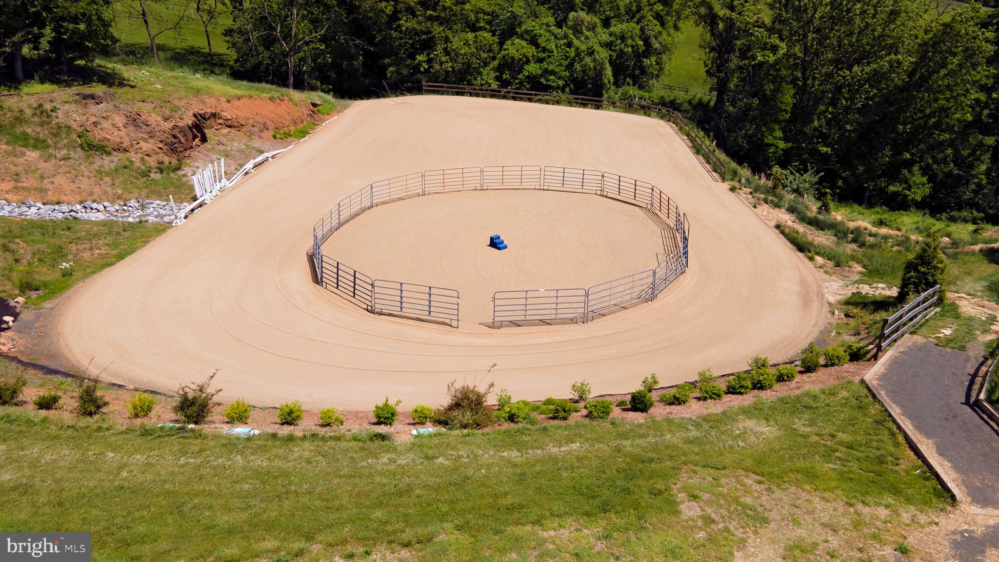 35673 Millville Road Middleburg, VA 20117 - Photo 23 of 53 180' 100' footed outdoor riding ring