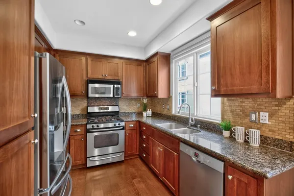 $847,500 | 390 Olive Hill Drive, San Jose, CA 95125