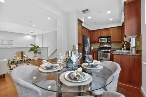 $847,500 | 390 Olive Hill Drive, San Jose, CA 95125