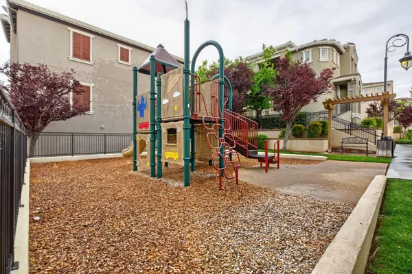 $847,500 | 390 Olive Hill Drive, San Jose, CA 95125