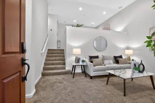 $847,500 | 390 Olive Hill Drive, San Jose, CA 95125