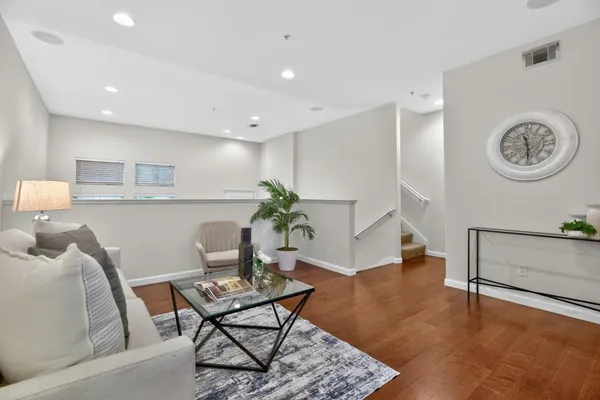 $847,500 | 390 Olive Hill Drive, San Jose, CA 95125