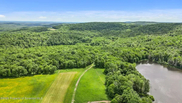 $320,000 | Skinny Dip Lane, Lakewood, PA 18439
