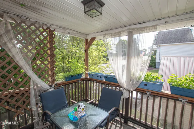 $209,900 | 31 Dewitt Street, Amsterdam, NY 12010