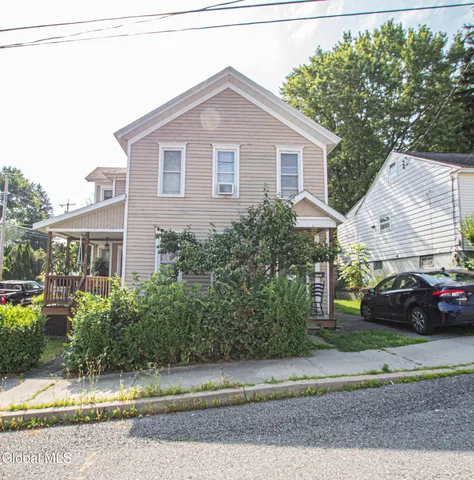 $209,900 | 31 Dewitt Street, Amsterdam, NY 12010