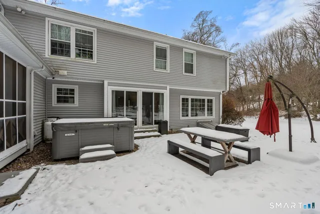 $1,079,000 | 45 Heritage Drive, Easton, CT 06612