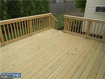 1 Broadale Road Doylestown, PA 18901 - Photo 5 of 9 Deck