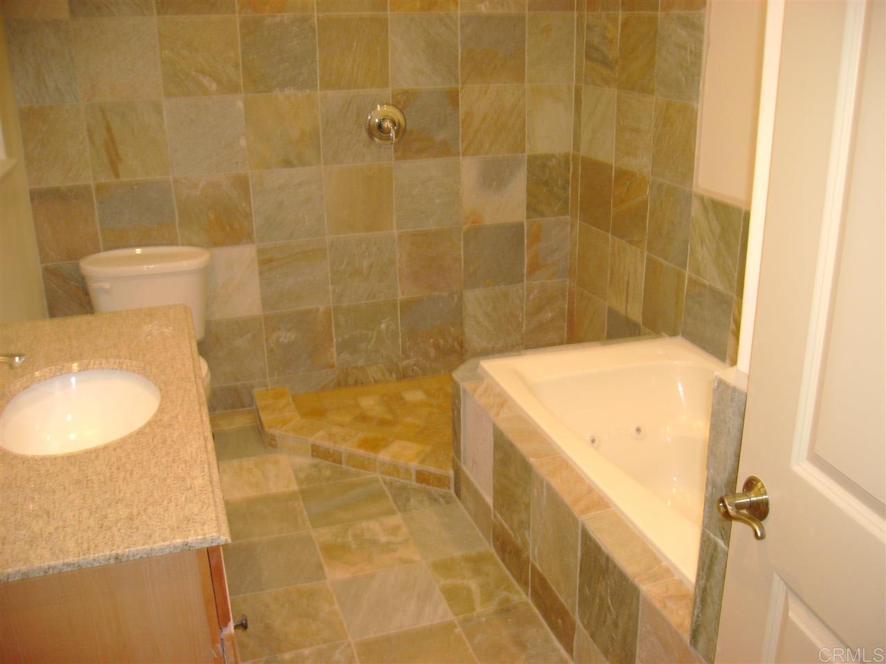 973 Saxony Road Encinitas, CA 92024 - Photo 4 of 11