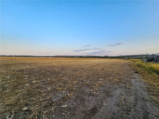 $4,992,960 | Eureka Drive, Manhattan, KS 66503