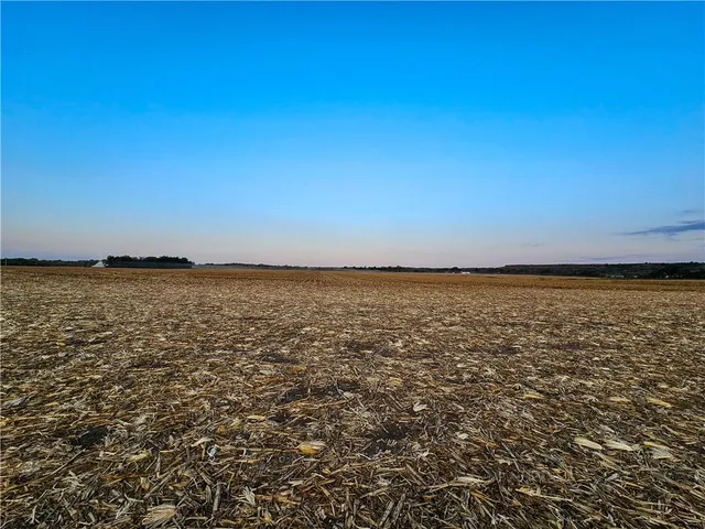 $4,992,960 | Eureka Drive, Manhattan, KS 66503