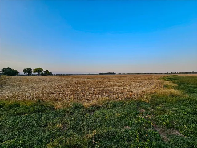 $4,992,960 | Eureka Drive, Manhattan, KS 66503