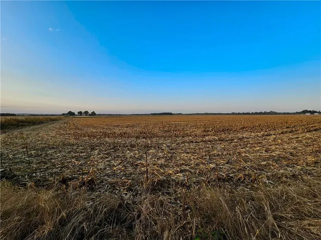 $4,992,960 | Eureka Drive, Manhattan, KS 66503