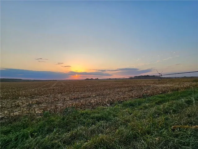 $4,992,960 | Eureka Drive, Manhattan, KS 66503