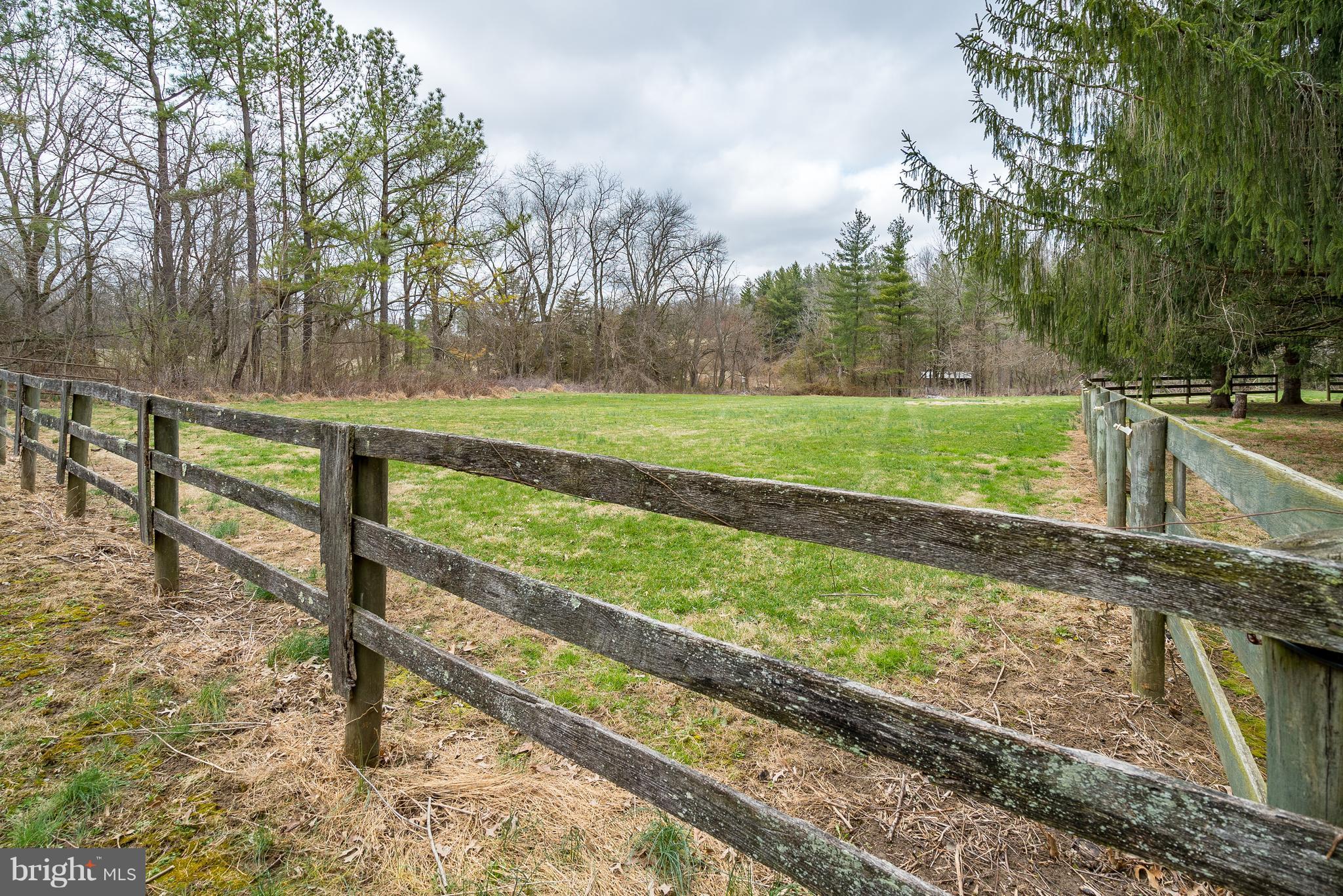 11850 Beaver Dam Road Union Bridge, MD 21791 - Photo 28 of 30 a view of a yard with wooden fence