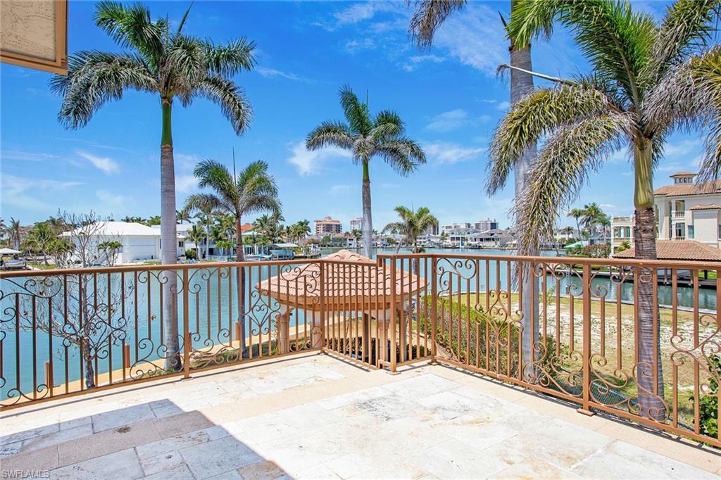 342 Germain Avenue Naples, FL 34108 - Photo 41 of 50