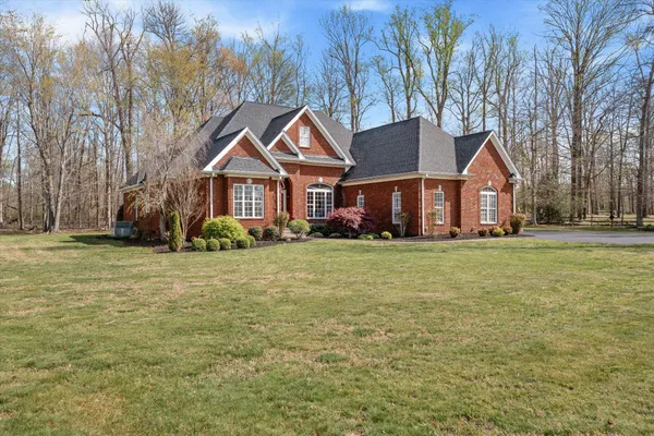 $574,900 | 315 Froedge Drive, Lafayette, TN 37083