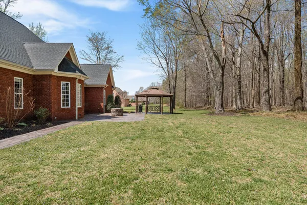 $574,900 | 315 Froedge Drive, Lafayette, TN 37083