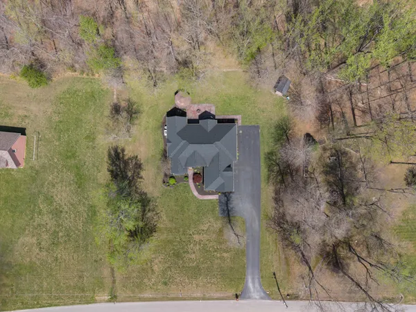 $574,900 | 315 Froedge Drive, Lafayette, TN 37083