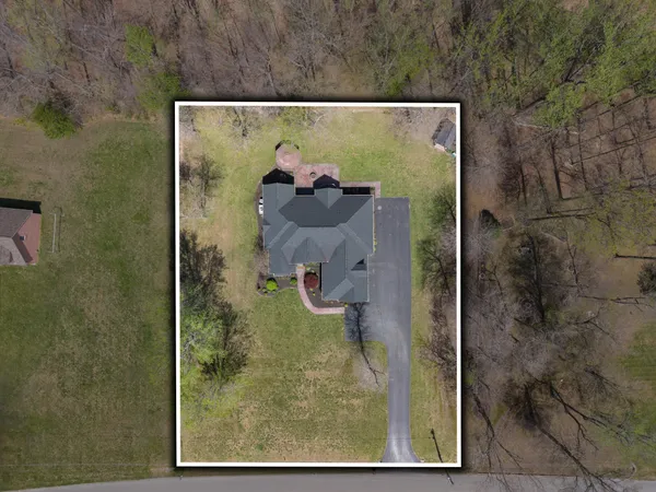 $574,900 | 315 Froedge Drive, Lafayette, TN 37083