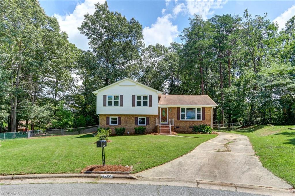 2202 Waynick Street High Point, NC 27265 - Photo 2 of 22 Gallery Image 2
