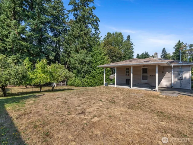 $900,000 | 15031 78th Avenue Northeast, Kenmore, WA 98028