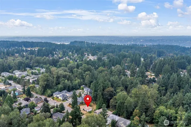 $900,000 | 15031 78th Avenue Northeast, Kenmore, WA 98028