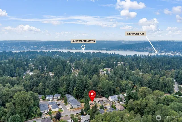 $900,000 | 15031 78th Avenue Northeast, Kenmore, WA 98028