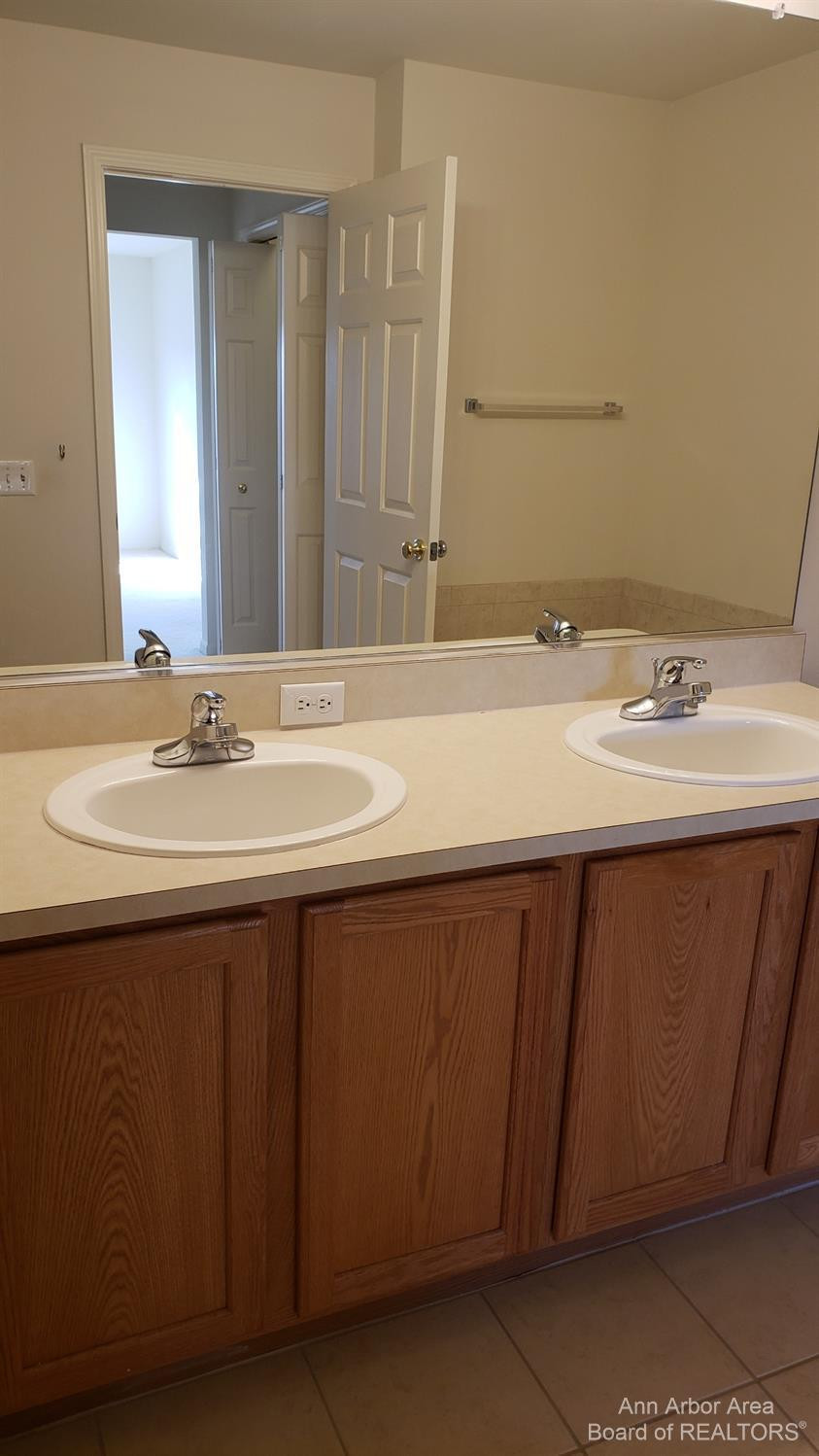 3101 Asher Road Ann Arbor, MI 48104 - Photo 9 of 17 Photo 9