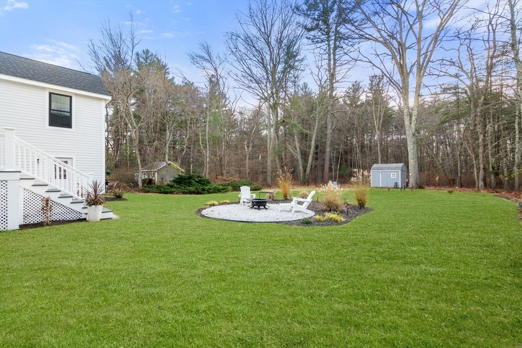 60 Claybrook Road Dover, MA 02030 - Photo 3 of 34