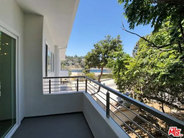 $3,645 | 1900 Silver, Unit 104, Los Angeles, CA 90039
