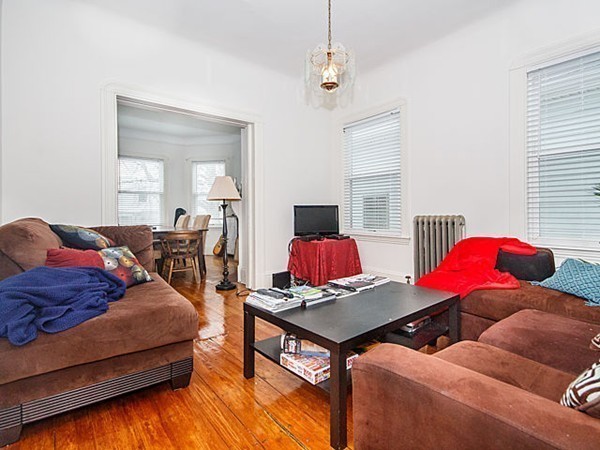 152 Walnut Street Somerville, MA 02145 - Photo 10 of 26 Gallery Image 10