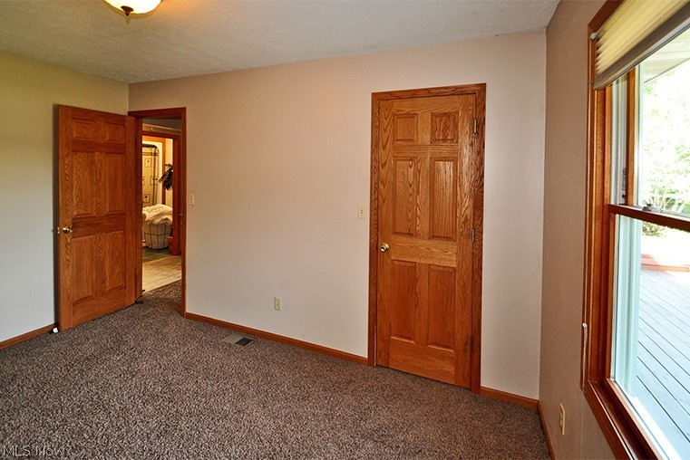 34622 Chestnut Ridge Road North Ridgeville, OH 44039 - Photo 19 of 28
