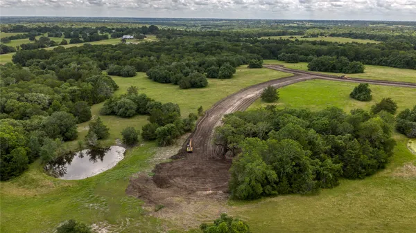 $521,000 | 16 Wood Branch Lane, Brenham, TX 77833
